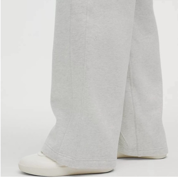 Lululemon wide leg scuba high rise joggers sweatpants light gray - Picture 6 of 10